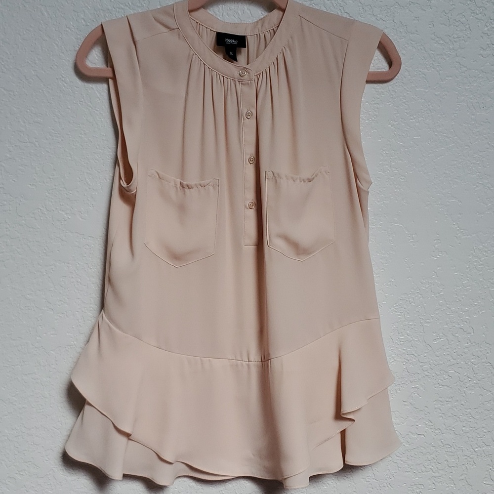 Silky peplum top, sleeveless, peach color, size small